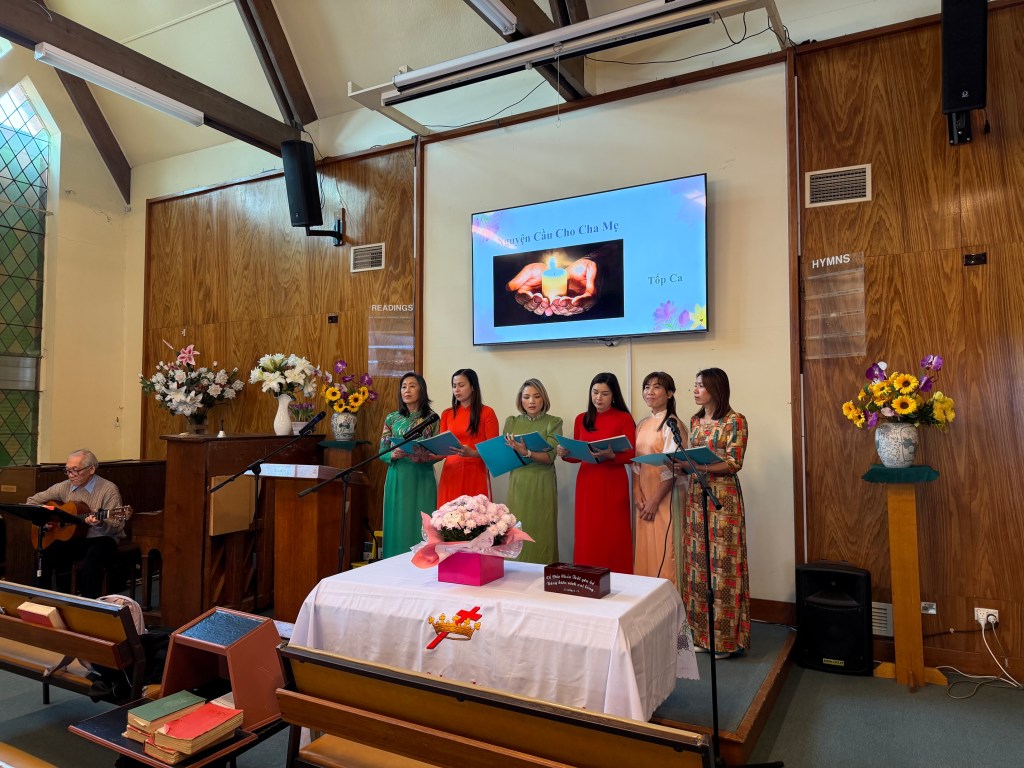 church members of springvale church of christ vietnamese